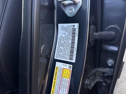 Used 2023 Honda Civic Sport image 23