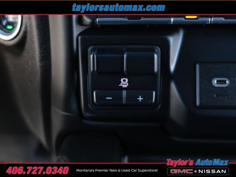 Used 2021 Chevrolet Silverado 1500 RST w/ Z71 Off-Road Package AWD/4WD image 17