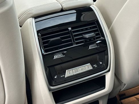 New 2026 BMW X6 xDrive40i image 13