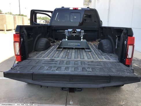 Used 2022 Ford F350 Lariat w/ Lariat Ultimate Package AWD/4WD image 18