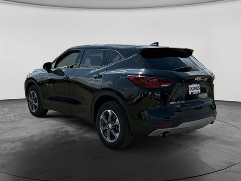 Used 2025 Chevrolet Blazer LT AWD/4WD image 7