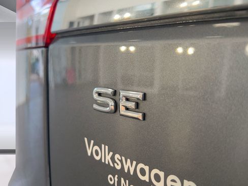 Used 2019 Volkswagen Atlas SE w/ Towing Package image 37