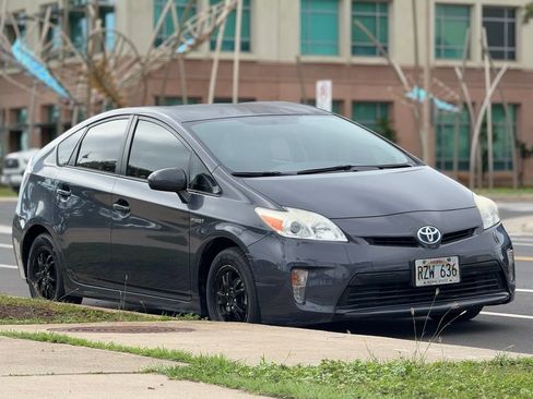 Used 2013 Toyota Prius One FWD image 6