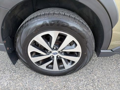 Used 2024 Subaru Outback Premium image 17