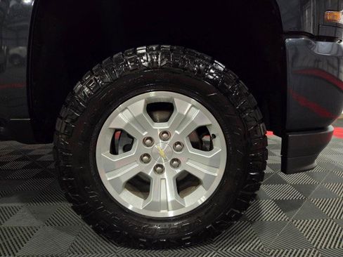 Used 2019 Chevrolet Silverado 1500 LT w/ All Star Edition image 85