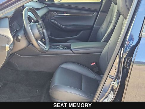 Used 2024 MAZDA MAZDA3 s FWD image 11