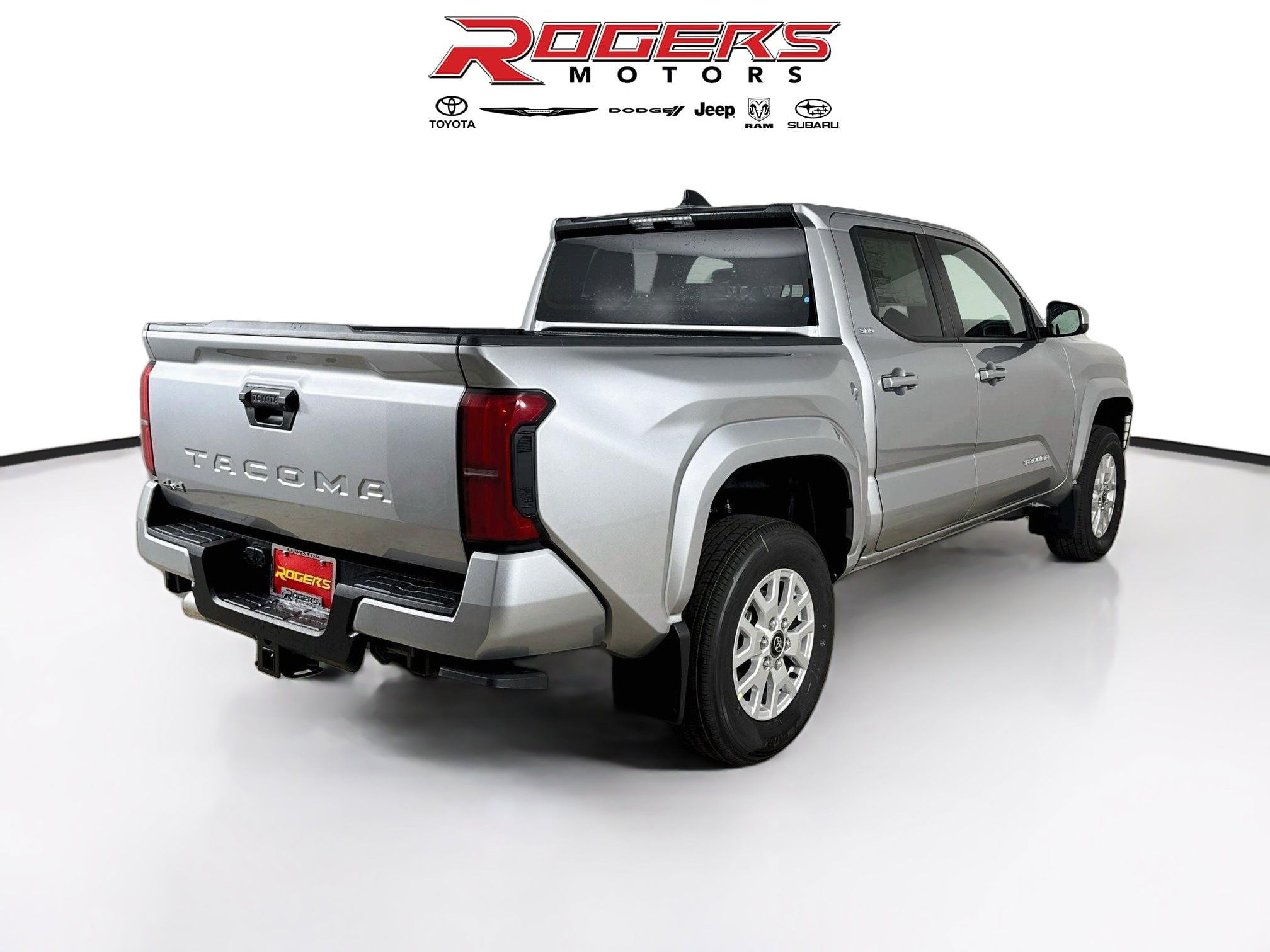 Certified 2026 Toyota Tacoma SR5 AWD/4WD image 8