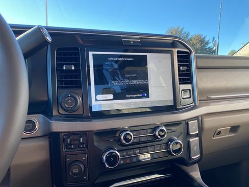 New 2026 Ford F350 Platinum w/ Platinum Plus Package image 13