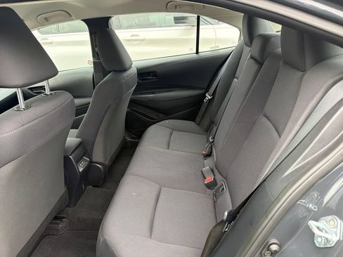 Used 2026 Toyota Corolla LE FWD image 3