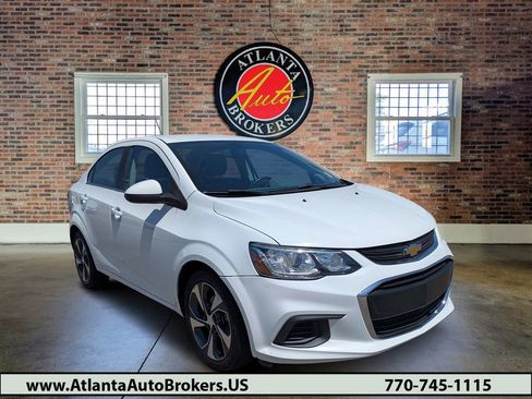 Used 2017 Chevrolet Sonic Premier FWD image 1