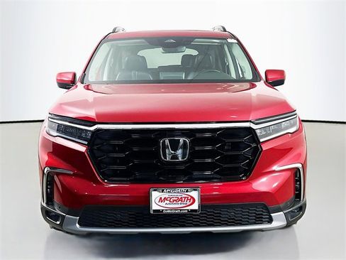 Certified 2023 Honda Pilot Touring image 17