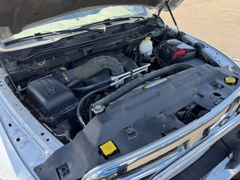 Used 2012 RAM 1500 ST w/ SXT Appearance Group AWD/4WD image 23