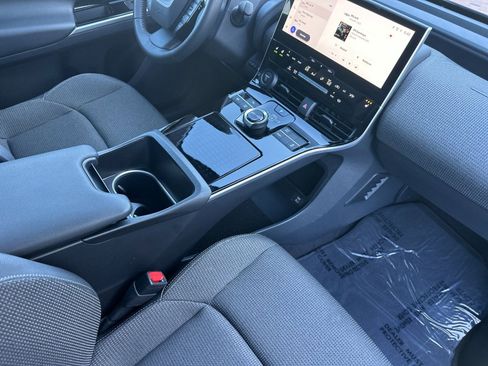 Used 2024 Toyota bZ4X XLE w/ Weather Package image 16