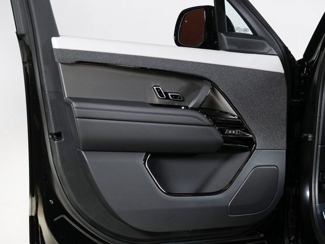 New 2027 Land Rover Range Rover Sport Dynamic SE AWD/4WD image 25