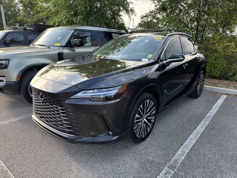 Used 2024 Lexus RX 350 Premium Plus w/ Convenience Package image 2