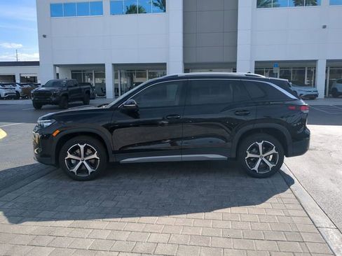 New 2026 Volkswagen Tiguan SE image 6