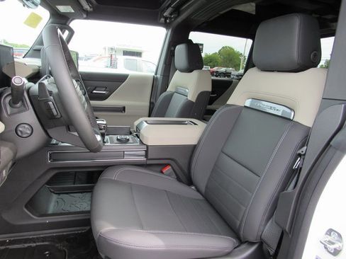 New 2026 GMC Hummer EV 4x4 Crew Cab image 12