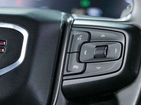 Used 2024 GMC Sierra 1500 AT4 w/ Technology Package AWD/4WD image 16