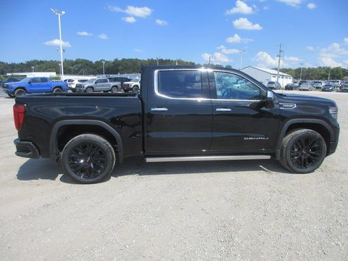 New 2026 GMC Sierra 1500 Denali w/ Denali Reserve Package AWD/4WD image 4
