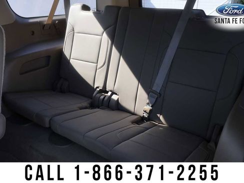 Used 2015 Chevrolet Suburban LT w/ Luxury Package RWD image 25