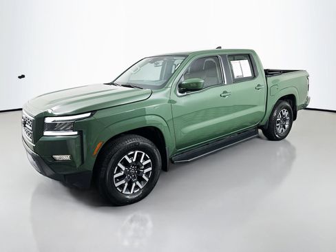 Used 2024 Nissan Frontier SL w/ Technology Package RWD image 3