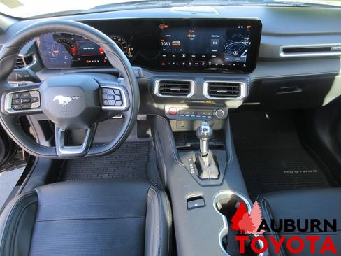 Used 2024 Ford Mustang GT Premium image 7