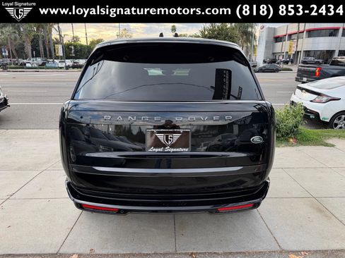 Used 2023 Land Rover Range Rover SE image 6