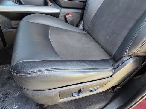 Used 2017 RAM 1500 Rebel w/ Luxury Group image 37