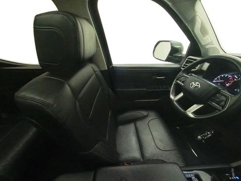 Used 2023 Toyota Tundra Limited image 27