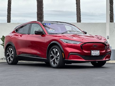 Used 2021 Ford Mustang Mach-E Premium image 7