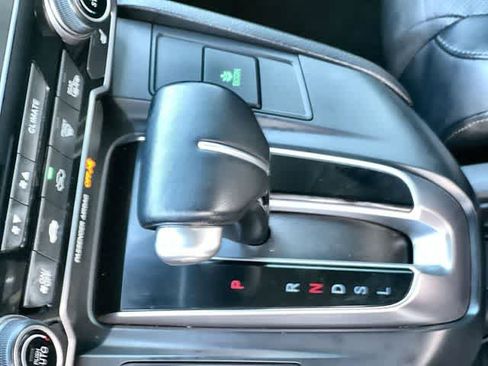 Used 2019 Honda CR-V EX-L image 16