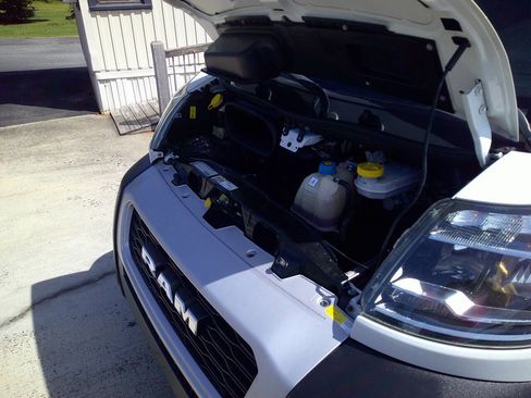 Used 2021 RAM ProMaster 2500 image 17