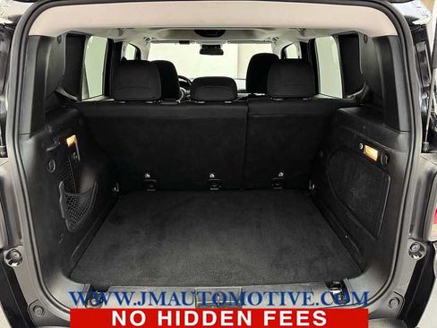 Used 2016 Jeep Renegade 75th Anniversary AWD/4WD image 17