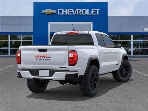 New 2025 GMC Canyon Elevation w/ Convenience Package image 4