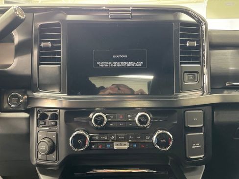 New 2026 Ford F250 Lariat w/ Chrome Package image 21