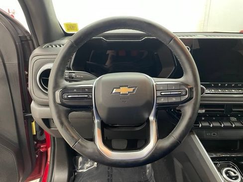 Used 2024 Chevrolet Colorado LT w/ LT Convenience Package III AWD/4WD image 13