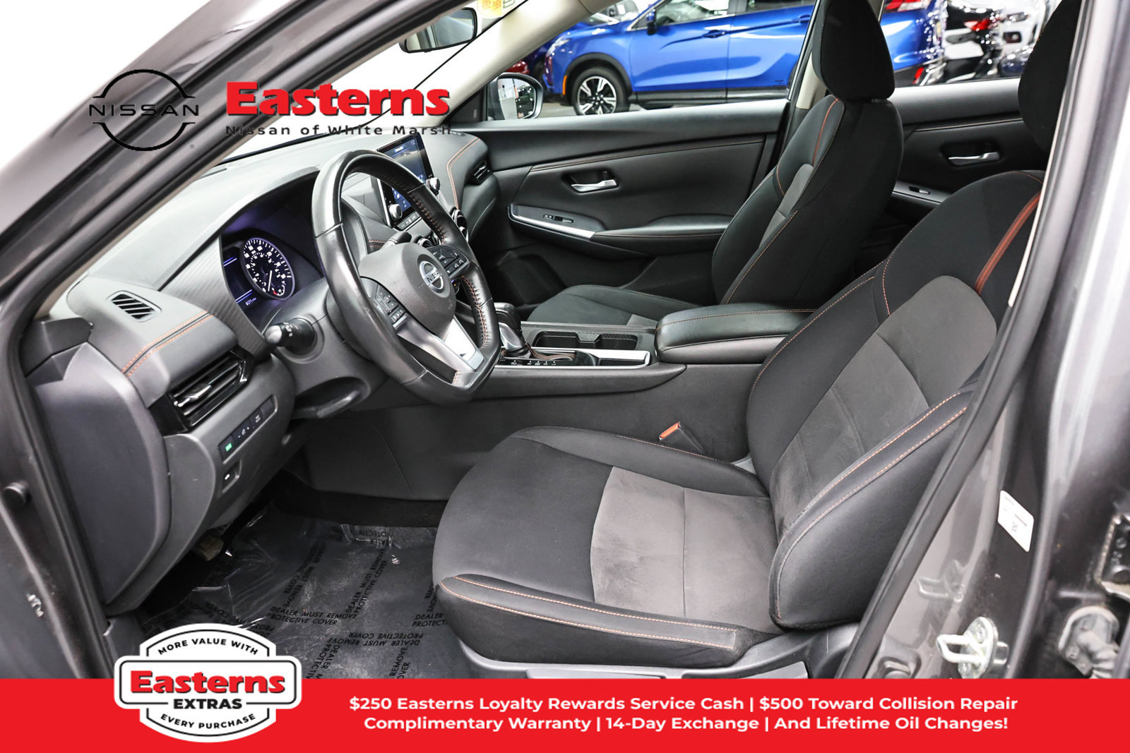 Used 2023 Nissan Sentra SR w/ Midnight Edition Package FWD image 14
