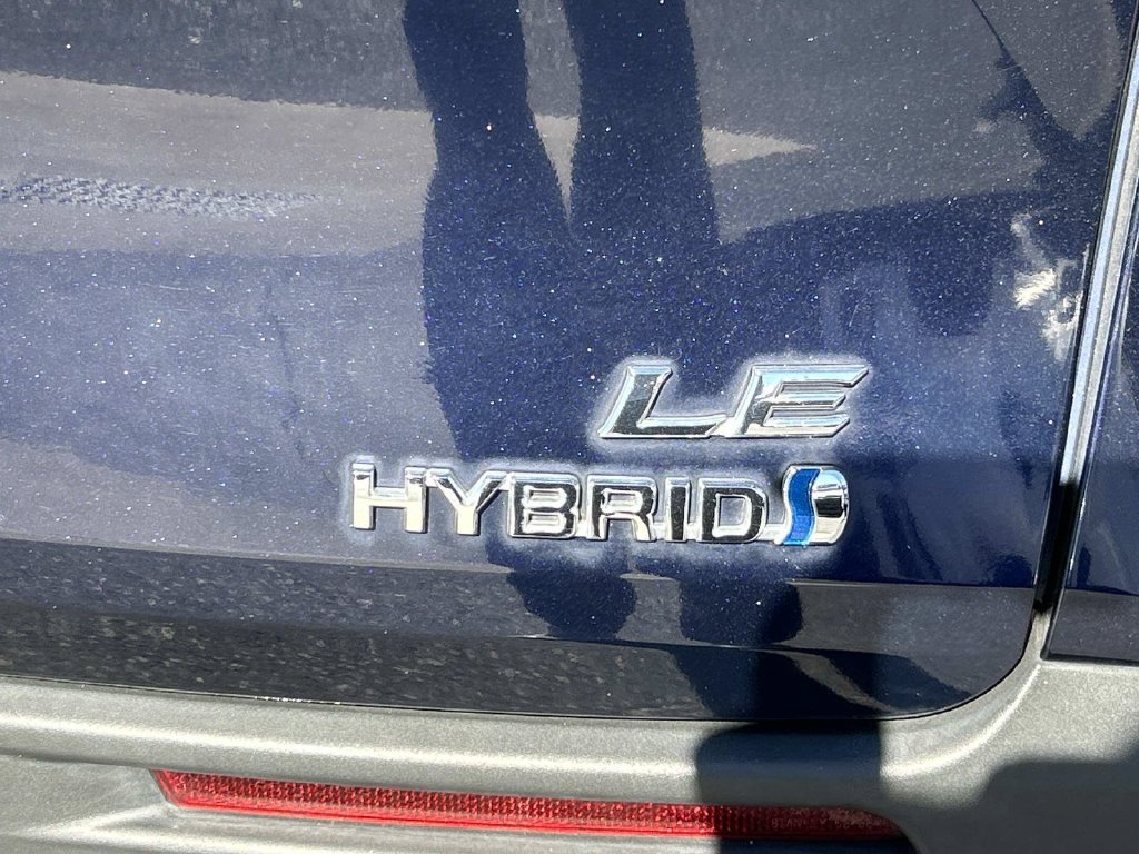Used 2022 Toyota Sienna LE AWD/4WD image 10