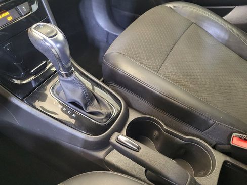 Used 2019 Buick Encore Preferred FWD image 26