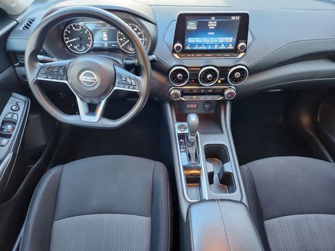 Used 2023 Nissan Sentra SV image 29