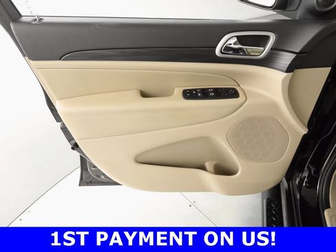 Certified 2021 Jeep Grand Cherokee Laredo image 17