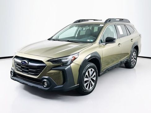 Certified 2024 Subaru Outback Premium AWD/4WD image 4