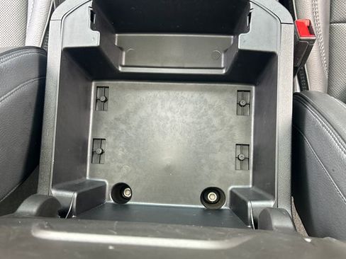 Used 2021 GMC Yukon Denali w/ Denali Ultimate Package image 28