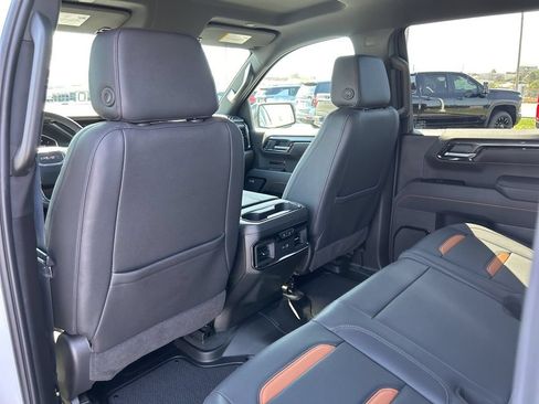 Used 2025 GMC Sierra 1500 AT4 AWD/4WD image 49