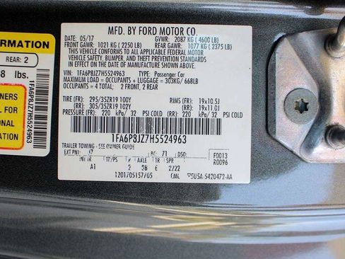 Used 2017 Ford Mustang Shelby GT350 w/ Electronics Package image 42