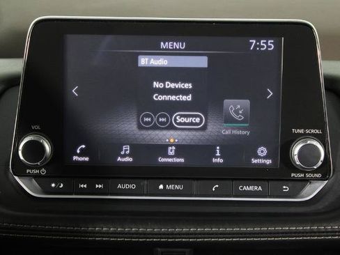 Certified 2021 Nissan Rogue S FWD image 9
