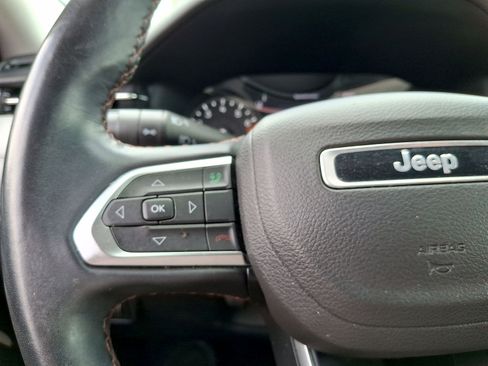Used 2022 Jeep Compass Limited AWD/4WD image 17