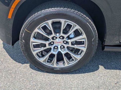 New 2026 GMC Yukon XL Denali w/ Sun & Power Step Package RWD image 12