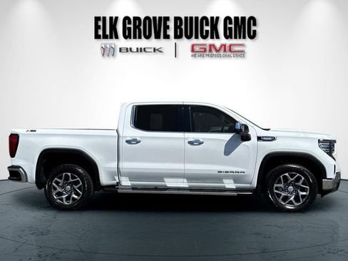 Used 2023 GMC Sierra 1500 SLT w/ SLT Premium Plus Package AWD/4WD image 3