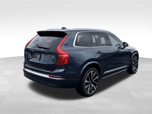 Certified 2023 Volvo XC90 B6 Plus w/ Protection Package Premier AWD/4WD image 37
